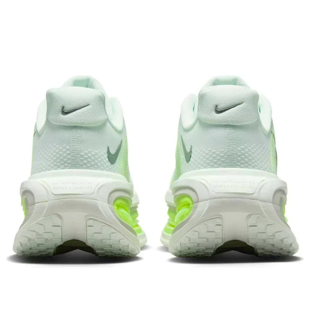 Vomero Premium "Barely Volt"