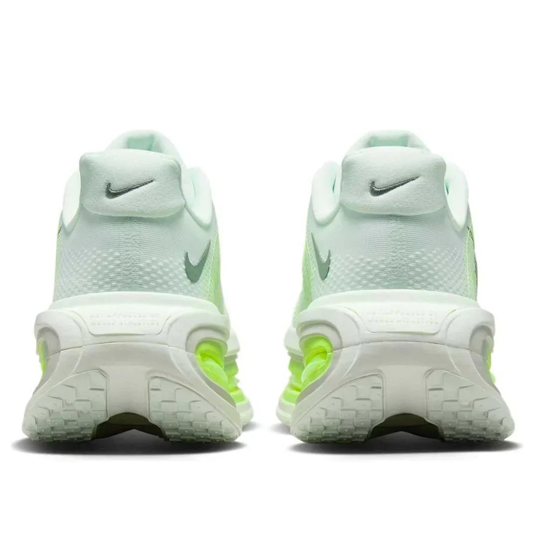 Vomero Premium "Barely Volt"